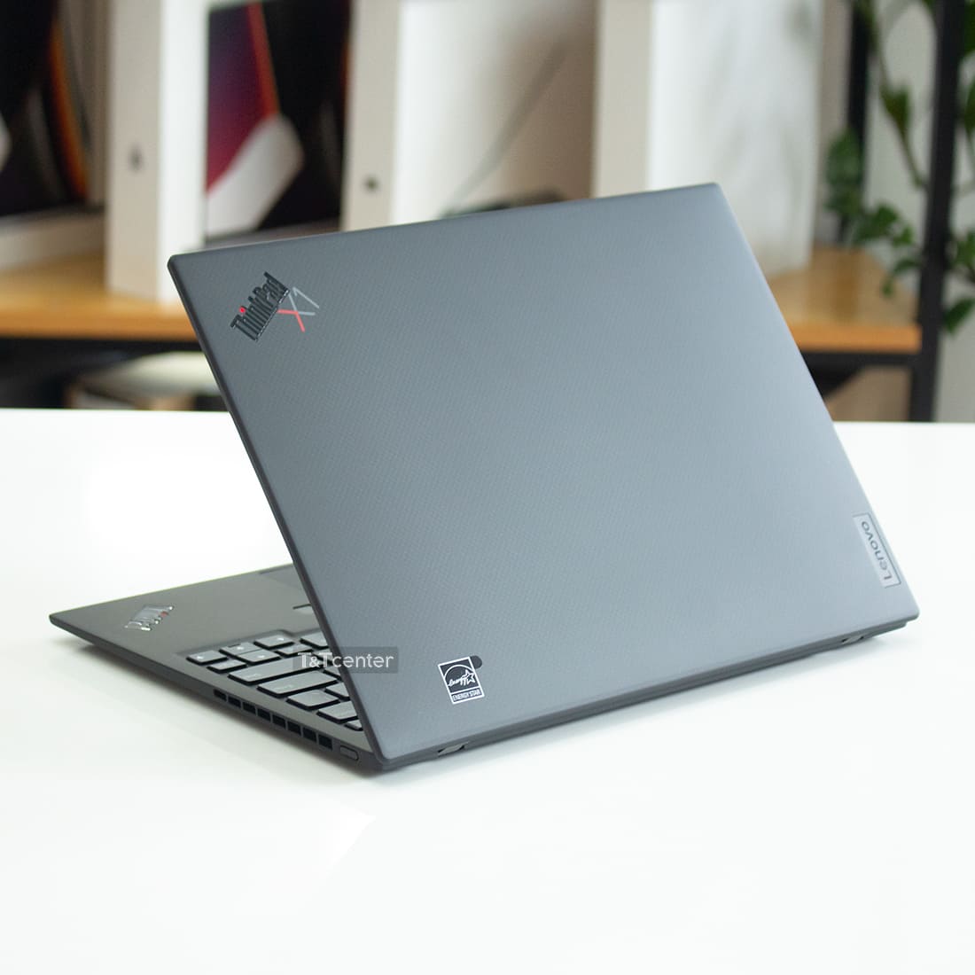 Lenovo ThinkPad X1 Nano Gen 1 | Core i7 - 1180G7 16GB 256GB 2K
